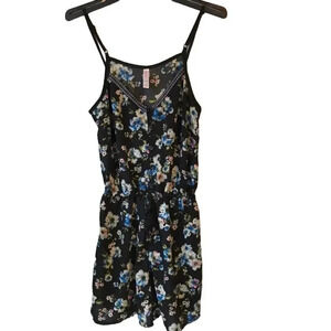 Xhilaration Girl/Women Floral prints for Romper Size S